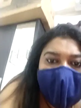 indianlisa5 online show from October 19, 8:00 pm