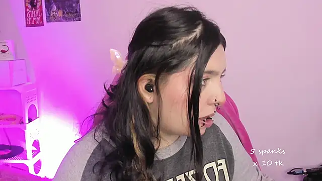 Snapshot of Sachi_Meow chatting on September 23, 12:58 pm Sachi Meow online show from September 23, 12:58 pm