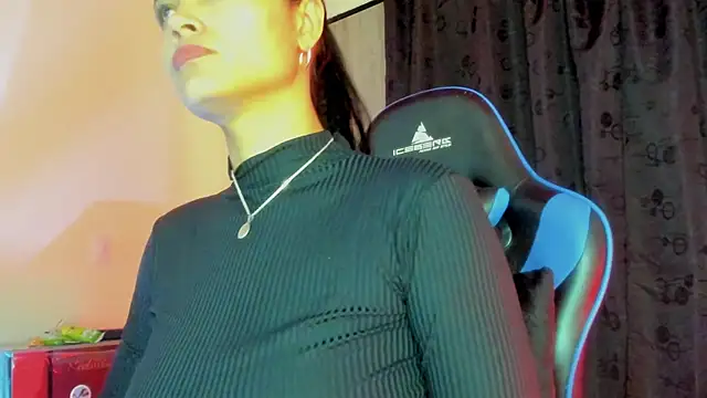 scarlet-kennedy98 online show from November 11, 8:06 pm