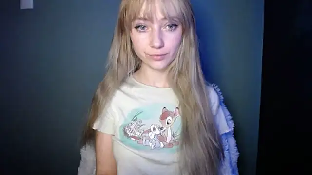 LuciaYoung online show from October 23, 6:19 am