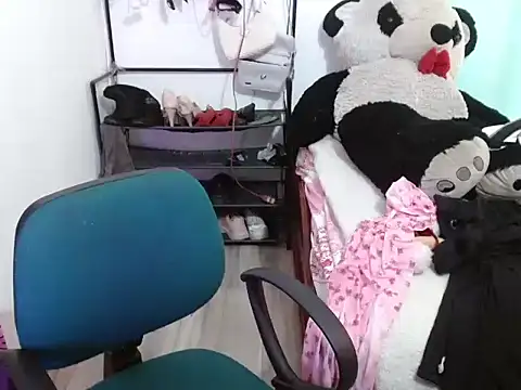  annie rosse online show from October 7, 8:13 pm