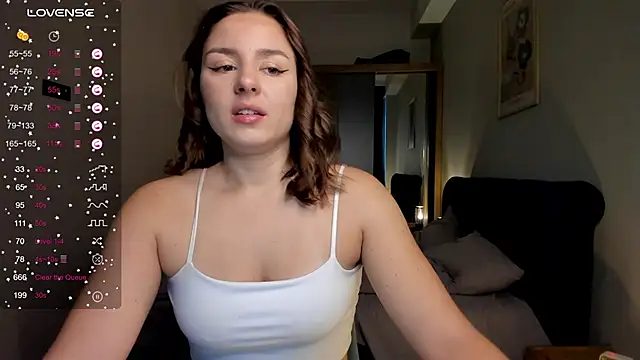 ThreeshaWhite online show from November 20, 5:52 am