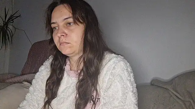 Cyndee Winter online show from October 5, 4:34 pm