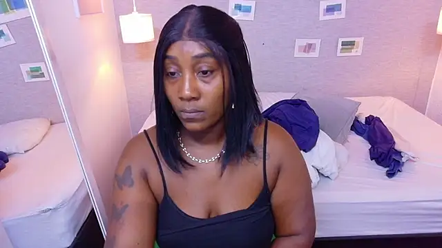 kiara evanss online show from April 7, 11:51 pm