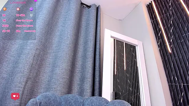 Snapshot of katrina_kaif_x chatting on October 1, 7:30 pm katrina kaif x online show from October 1, 7:30 pm