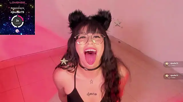 Snapshot of GalaxGnn_ chatting on October 23, 12:16 am GalaxGnn online show from October 23, 12:16 am