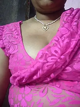 Snapshot of Ritasingh-0461 chatting on October 14, 12:24 am Ritasingh-0461 online show from October 14, 12:24 am