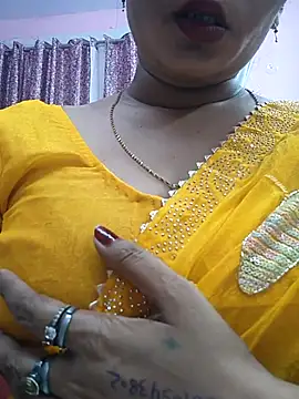 Snapshot of Ritasingh-0461 chatting on September 18, 7:18 am Ritasingh-0461 online show from September 18, 7:18 am