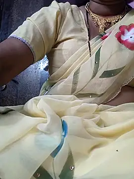 Snapshot of Ritasingh-0461 chatting on October 21, 2:37 am Ritasingh-0461 online show from October 21, 2:37 am