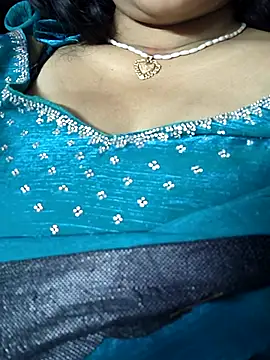 Snapshot of Ritasingh-0461 chatting on October 19, 12:01 am Ritasingh-0461 online show from October 19, 12:01 am