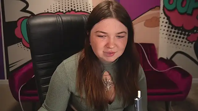 Snapshot of RosieMoons chatting on September 26, 7:22 pm RosieMoons online show from September 26, 7:22 pm