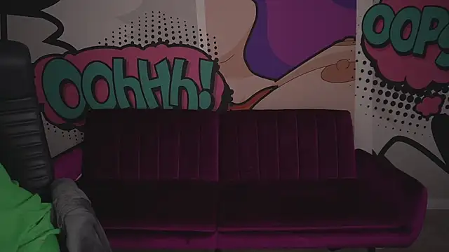 Snapshot of RosieMoons chatting on September 12, 7:32 pm RosieMoons online show from September 12, 7:32 pm