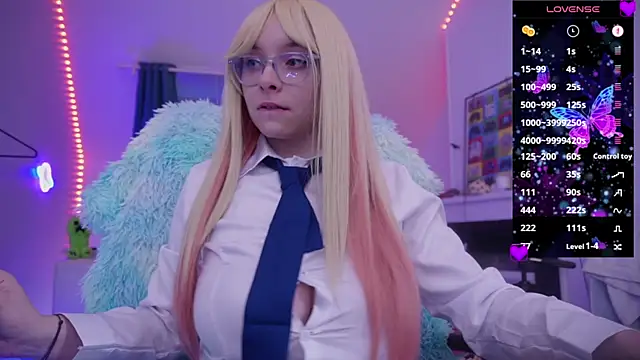  Yummy Girl  online show from January 8, 3:38 pm