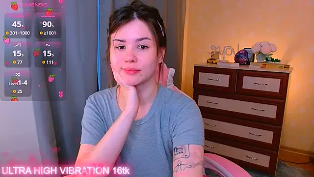 Snapshot of cutie_mili chatting on September 25, 10:47 am cutie mili online show from September 25, 10:47 am