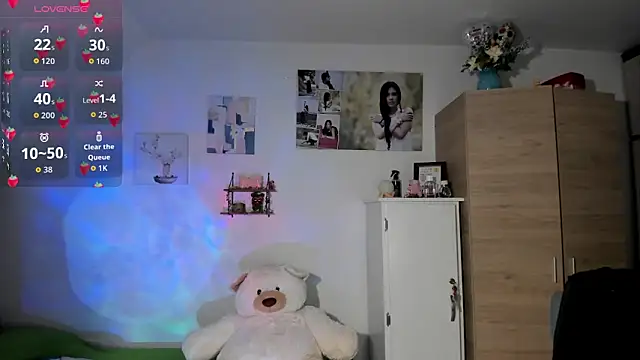 VeronikaOlsen online show from October 1, 1:21 am