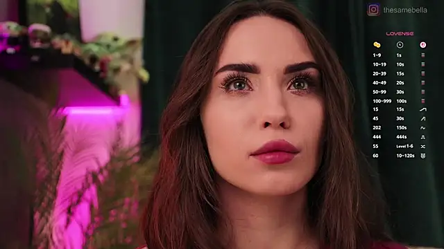 BabyYoda- online show from April 8, 7:27 pm