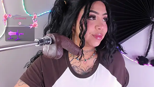 foxxy-lov3 online show from July 4, 3:08 pm