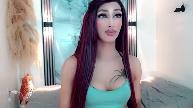 hilary rodriguez online show from October 20, 6:55 pm