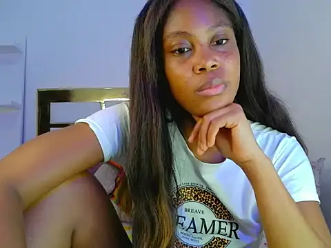 DayanaWood online show from November 11, 2:36 pm