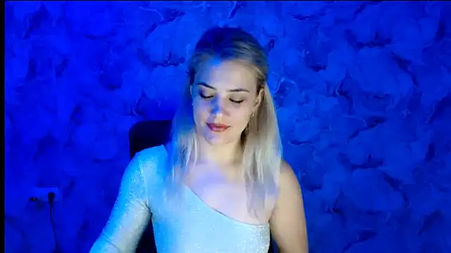 nika gold1 online show from October 7, 2:43 pm