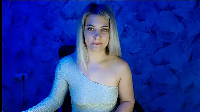 nika gold1 online show from October 15, 1:03 pm