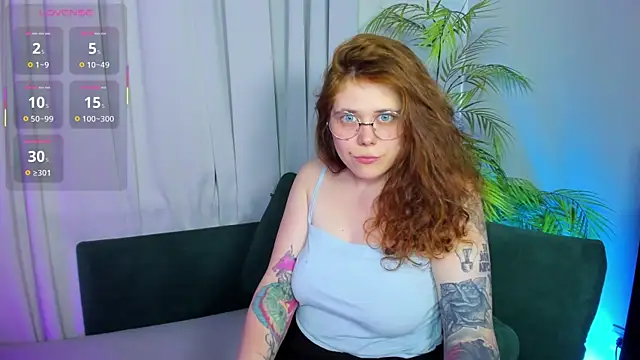 SophiePure online show from October 5, 9:09 pm