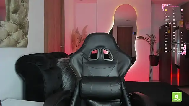 Snapshot of AmelyaMann chatting on October 18, 1:58 pm AmelyaMann online show from October 18, 1:58 pm