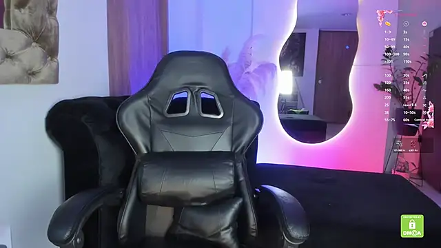 Snapshot of AmelyaMann chatting on September 20, 2:37 pm AmelyaMann online show from September 20, 2:37 pm