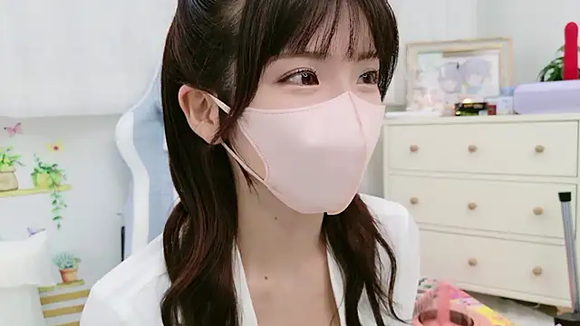 -minami- online show from October 19, 12:07 pm