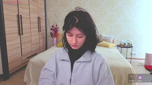 JulisSweet online show from September 27, 7:26 am