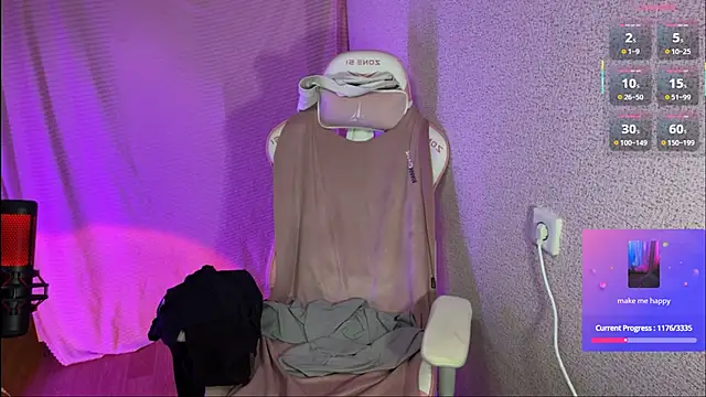 Snapshot of Katrin__kiss chatting on September 23, 8:29 pm Katrin  kiss online show from September 23, 8:29 pm