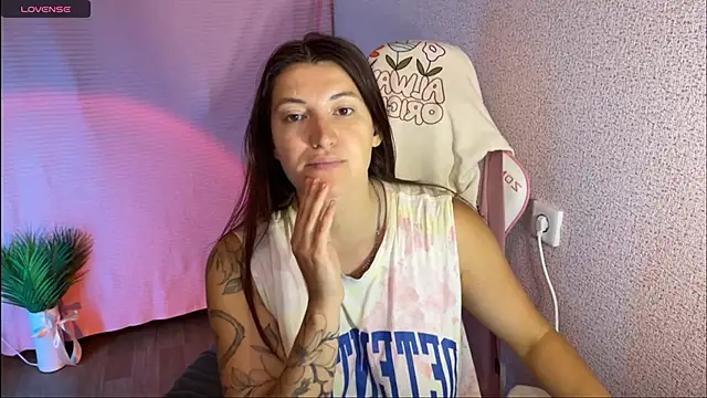 Snapshot of Katrin__kiss chatting on September 30, 11:05 am Katrin  kiss online show from September 30, 11:05 am