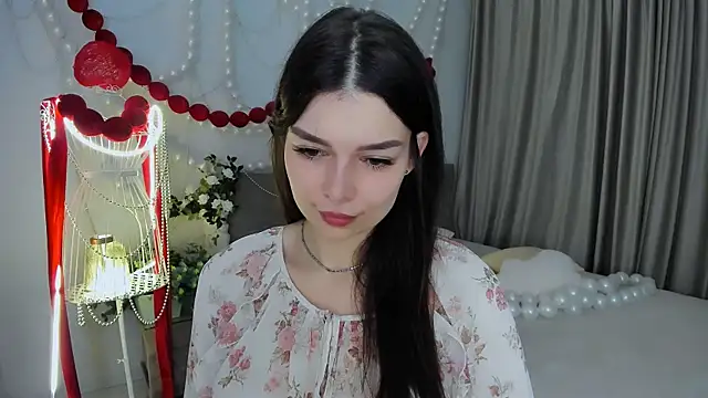 ContinentOfTranquility online show from April 13, 4:14 am