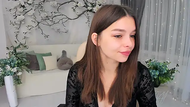 Snapshot of ContinentOfTranquility chatting on October 20, 1:19 am ContinentOfTranquility online show from October 20, 1:19 am