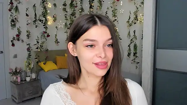 Snapshot of ContinentOfTranquility chatting on October 17, 1:42 am ContinentOfTranquility online show from October 17, 1:42 am