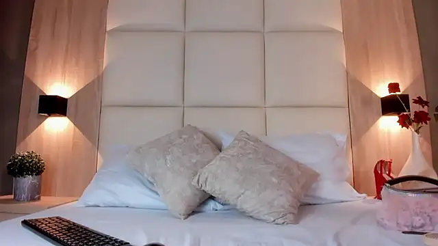 bella1207 online show from December 22, 7:17 pm