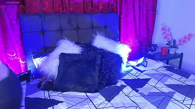 Snapshot of Majuu__ chatting on October 21, 11:47 am Majuu online show from October 21, 11:47 am