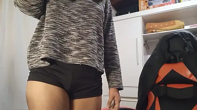 Snapshot of bombomepimenta chatting on September 30, 12:16 am bombomepimenta online show from September 30, 12:16 am