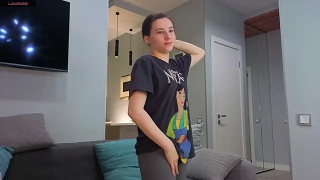 DonnaBurkee online show from November 5, 4:07 am