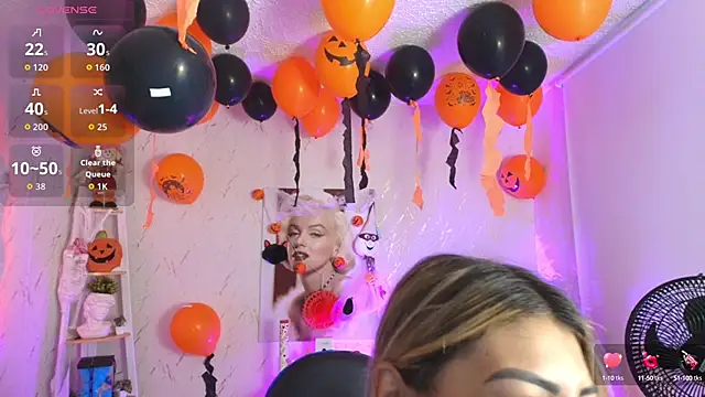 Snapshot of SALOOMEE__ chatting on October 20, 11:13 am SALOOMEE online show from October 20, 11:13 am