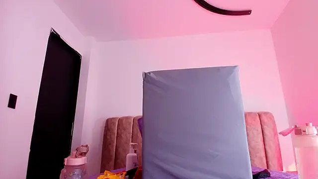 diane di online show from November 11, 7:22 pm