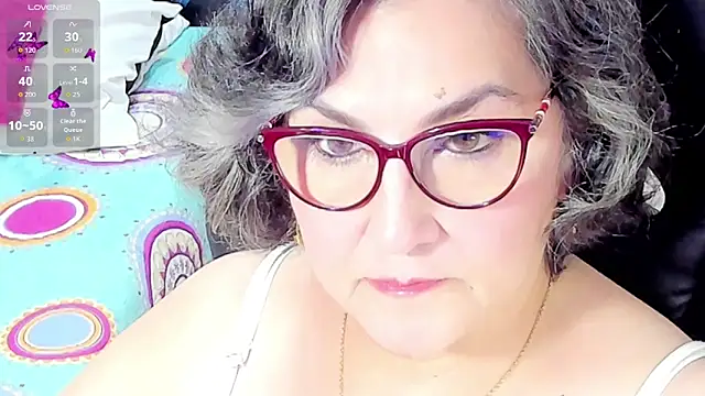 Snapshot of cataleya_mom chatting on September 24, 1:04 am cataleya mom online show from September 24, 1:04 am