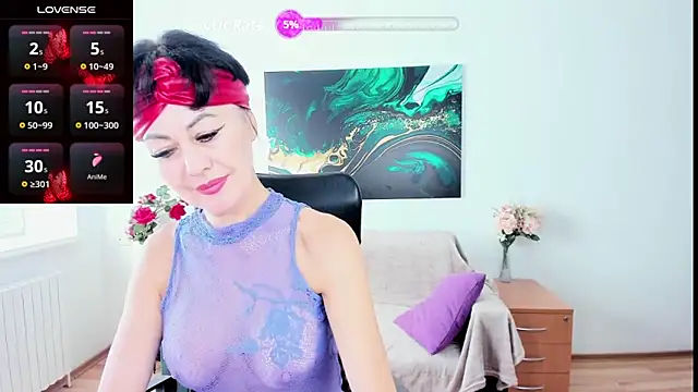 Snapshot of Silvia_Wallec chatting on October 30, 6:49 am Silvia Wallec online show from October 30, 6:49 am