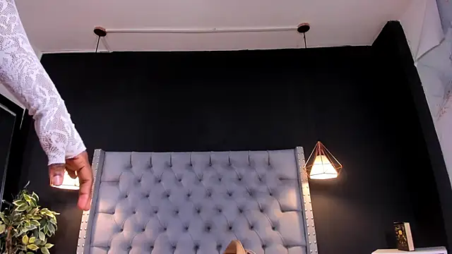 Tammy  vega  online show from October 23, 4:18 am