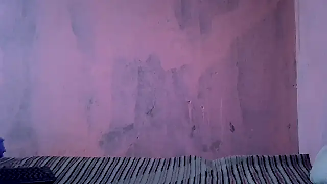 JUICYASSxxx online show from December 19, 10:51 am