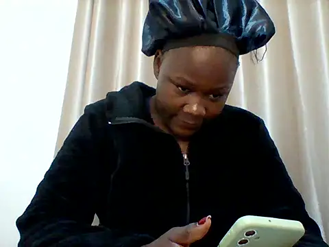 sexy cutelips online show from February 26, 1:37 am