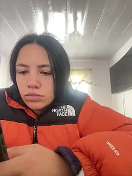 hannahb-e online show from February 23, 7:13 pm