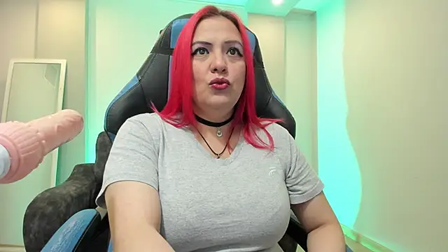 Sammy owens  online show from January 18, 12:45 pm