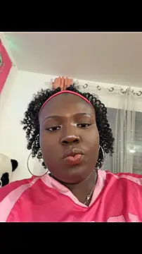 Miss-syanaa online show from June 28, 4:57 pm