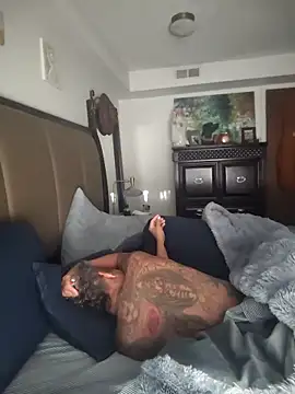 CeceilaMoon online show from February 15, 3:00 pm